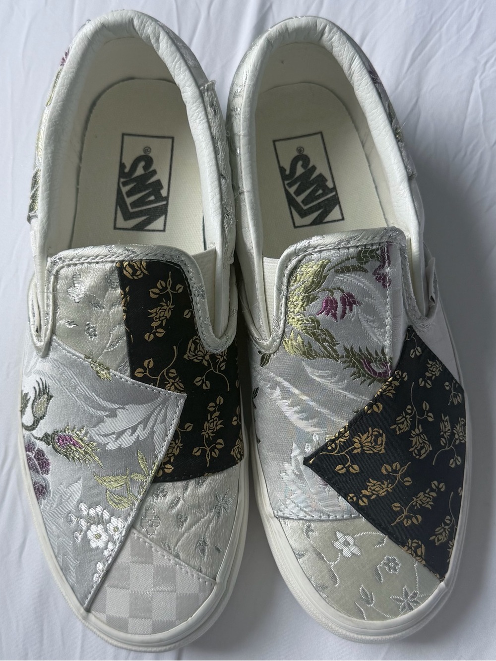 Vans Classic Slip On Brocade Patchwork Women’s Size 9 Floral Embroidered Sneaker